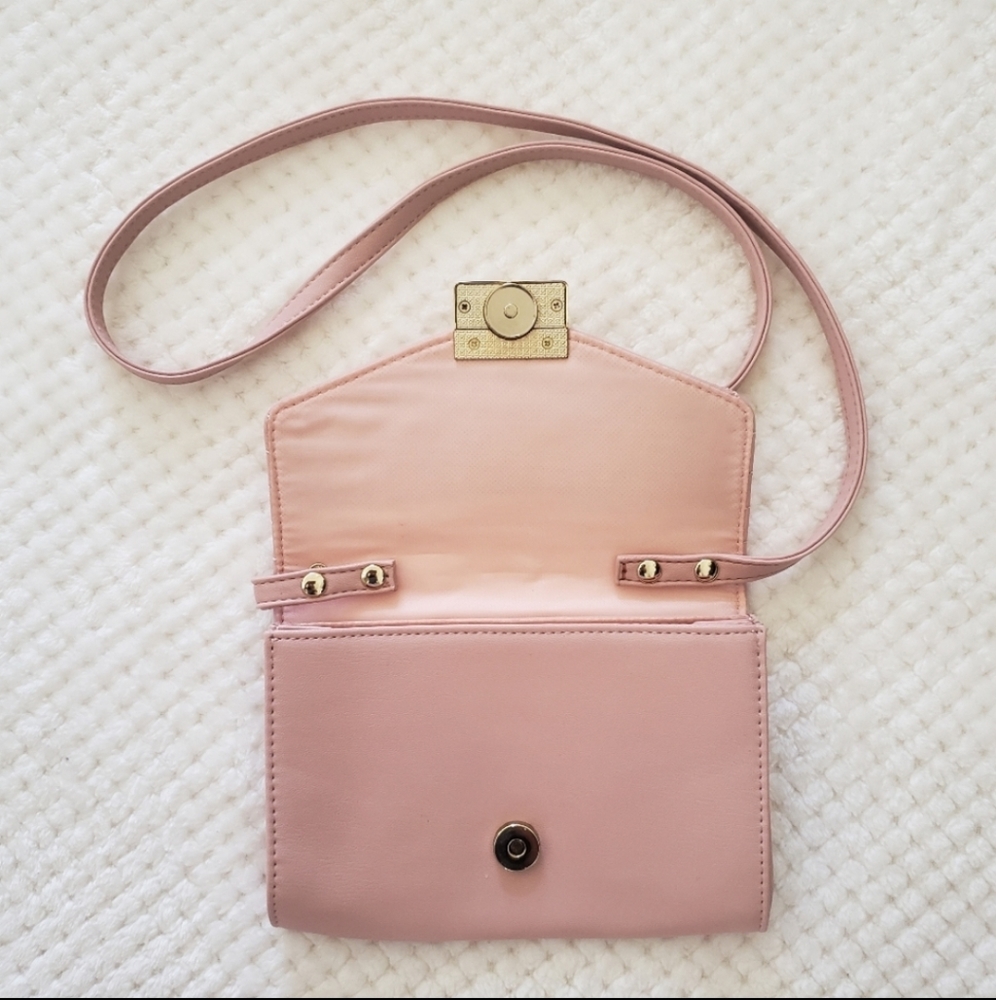 Guess Wallet With Removable Strap - image 2